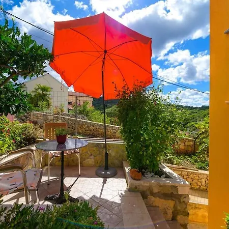 Bozena Apartment Mali Losinj Exterior photo