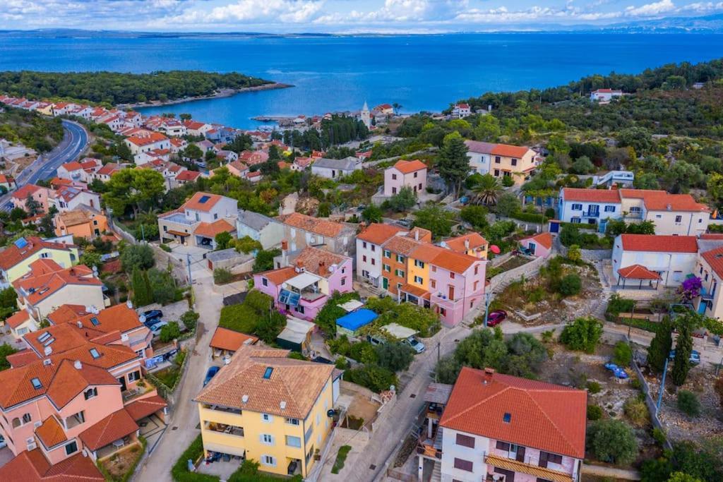 Bozena Apartment *